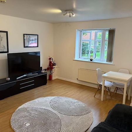 Newly Refurbished Flat In Kings Heath Apartment Birmingham Exterior foto