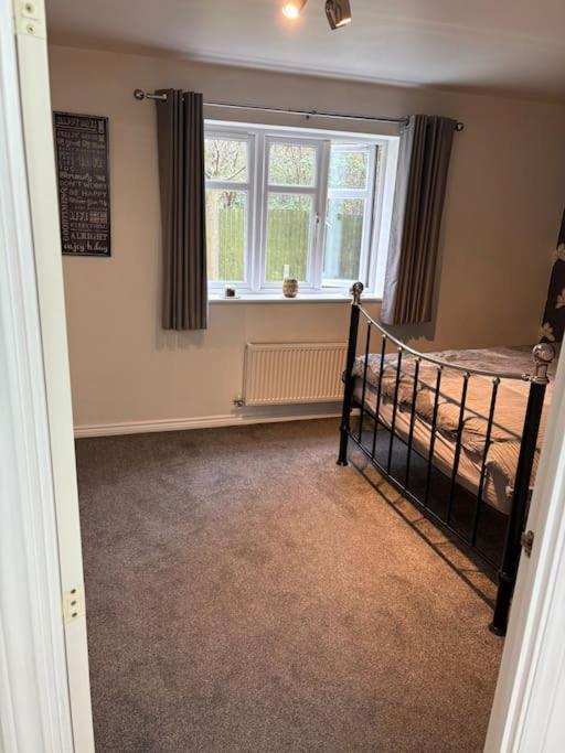 Newly Refurbished Flat In Kings Heath Apartment Birmingham Exterior foto